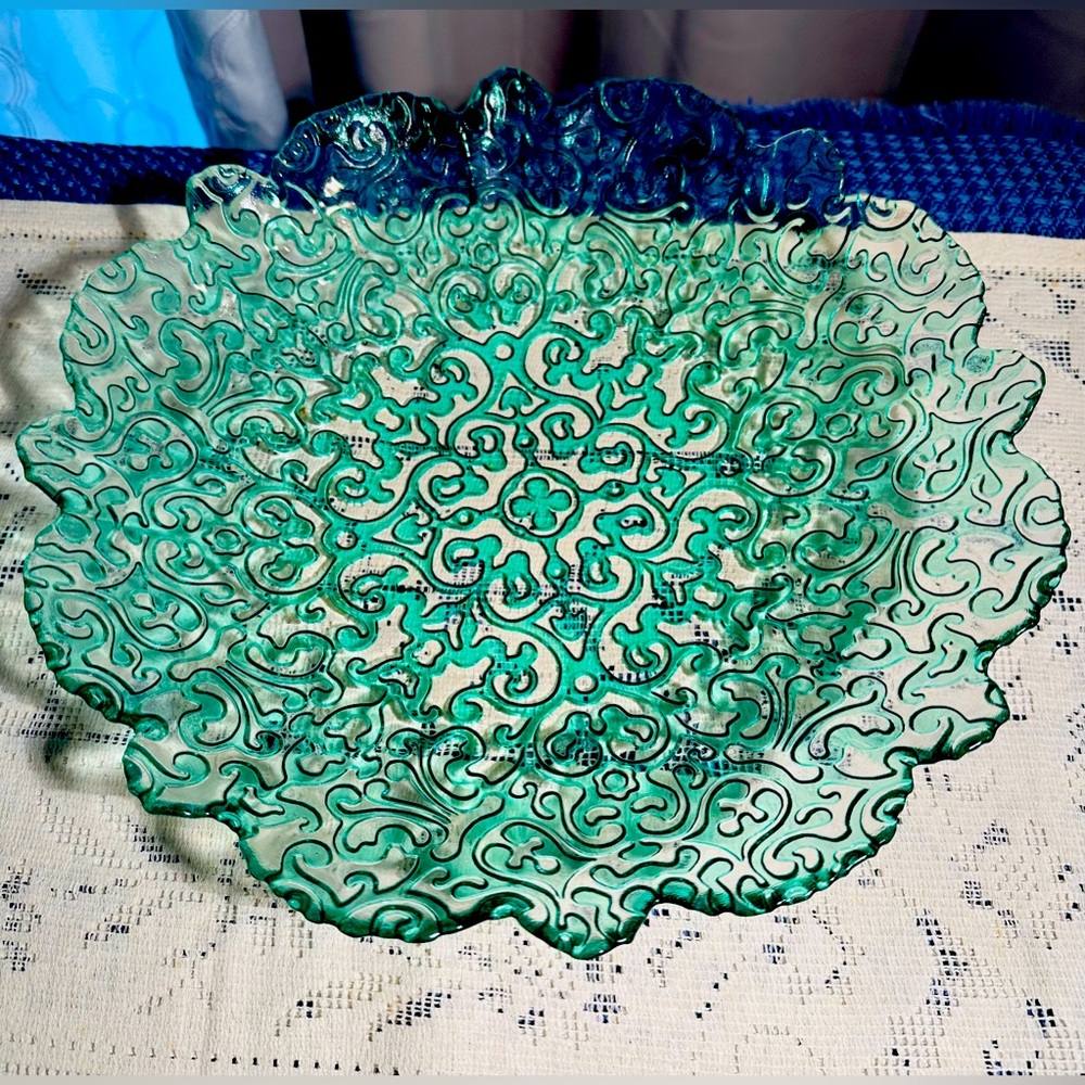 Vintage Green Glass Celtic Design Tray/platter
